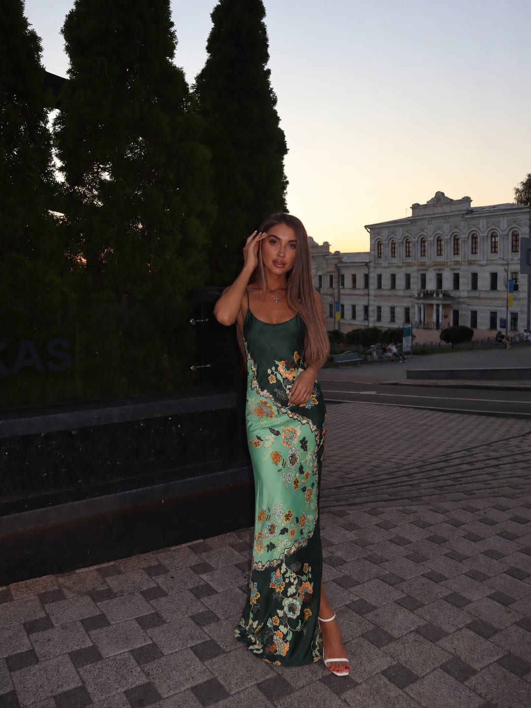 Customer photo review of Isadora Dress