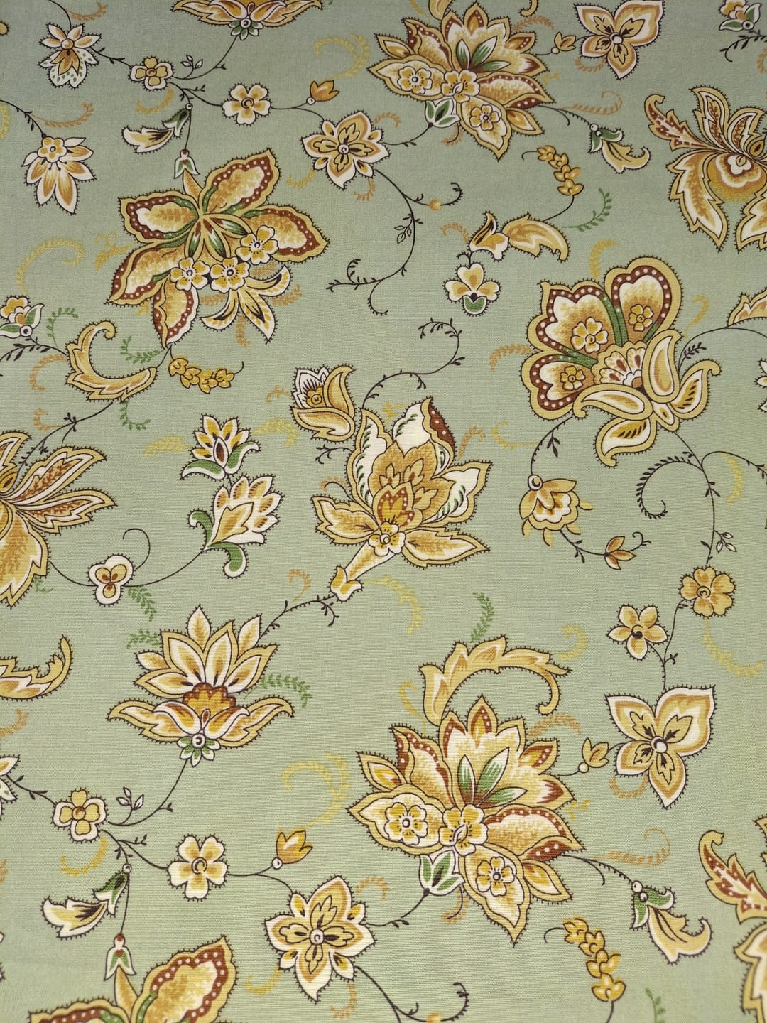 Customer photo review of Persian Garden Rose & Hubble Cotton Poplin Fabric