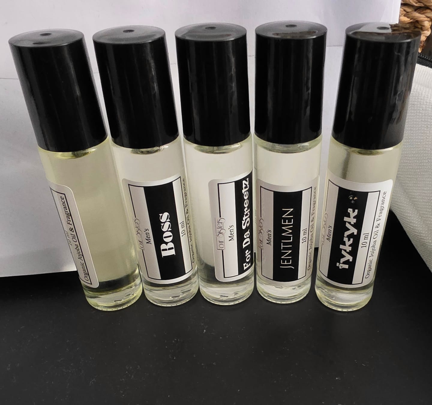 Customer photo review of Men's Cologne Oil Roller 10ml