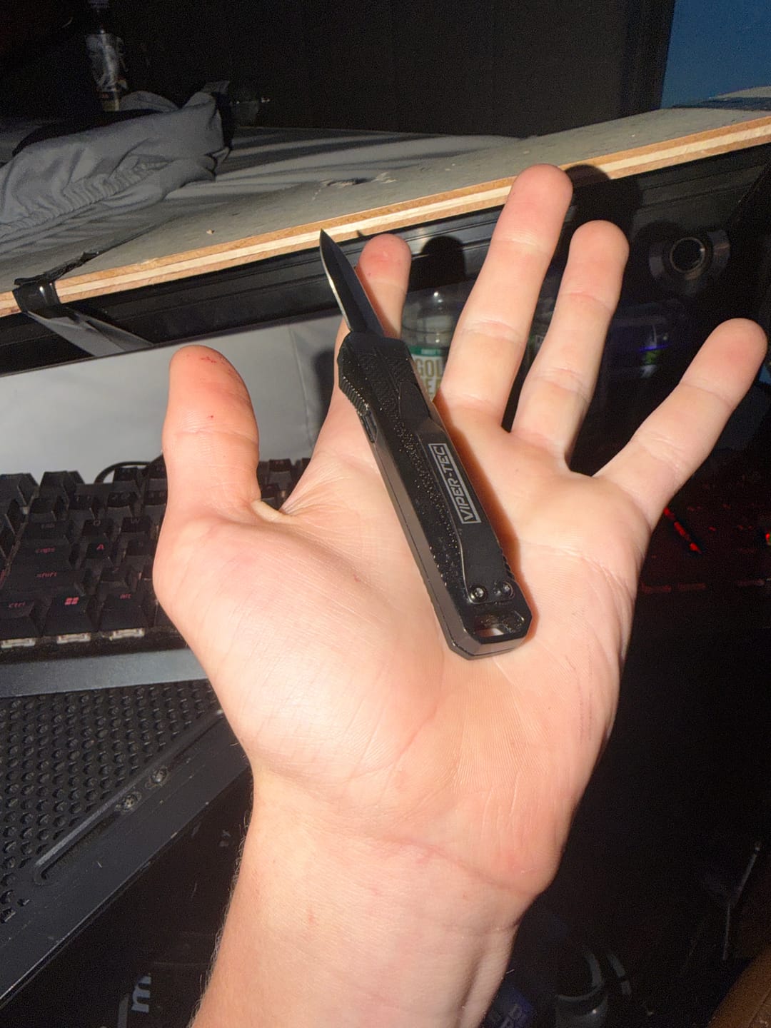 Customer photo review of VT Mini Stinger OTF Knife