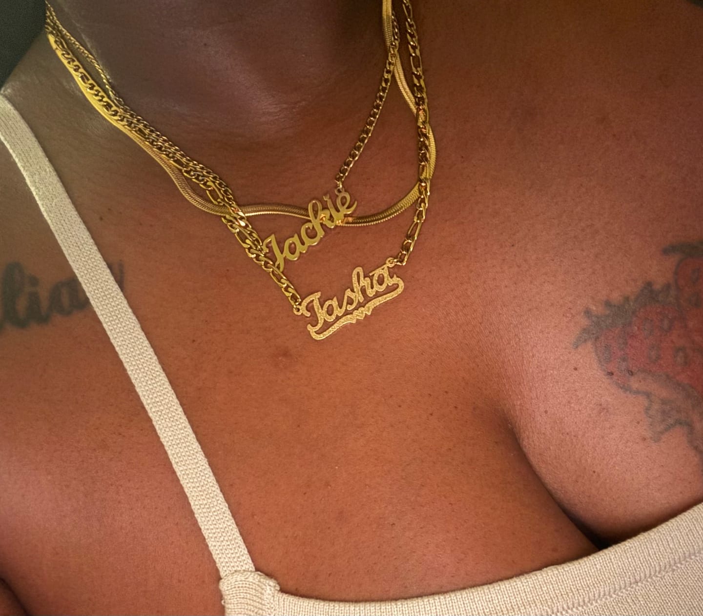 Customer photo review of Diamond Cut Heart Name Necklace