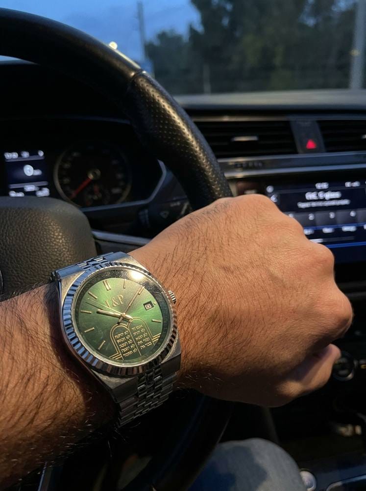 Customer photo review of L&P™ The Decalogue