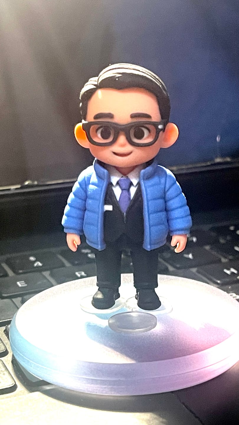 Customer photo review of Custom 3D Action Figure: Personalized 3D Figurine from Photo