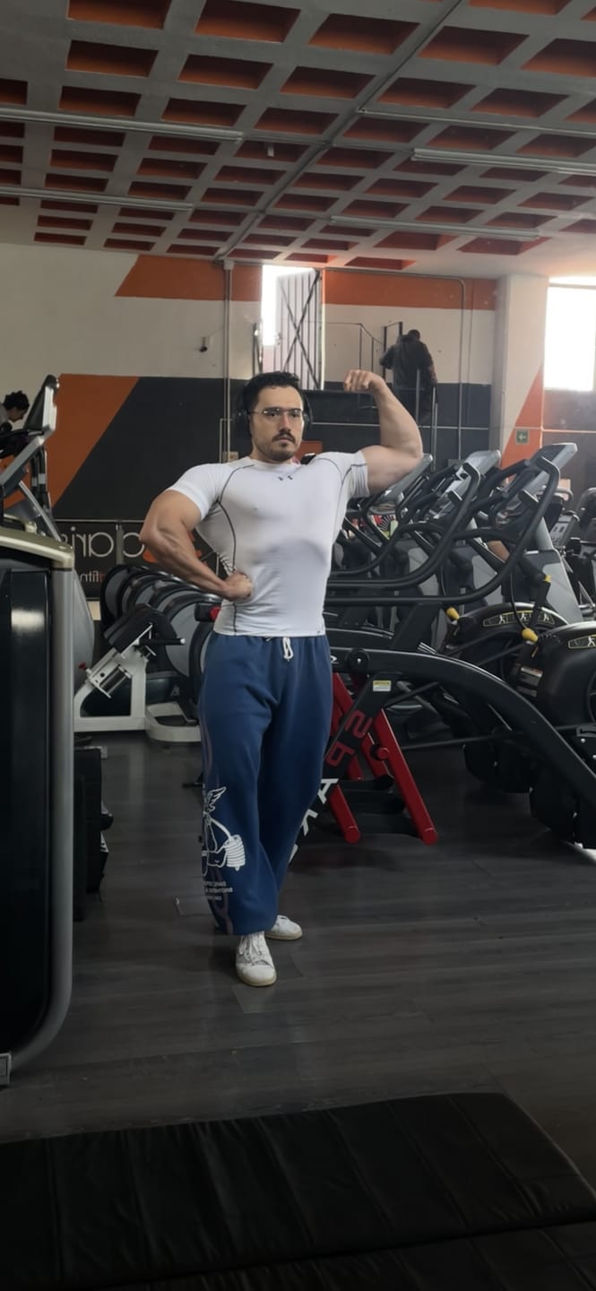 Customer photo review of POWERHOUSE OF THE CHERUB UNISEX LOUNGER SWEAT PANTS