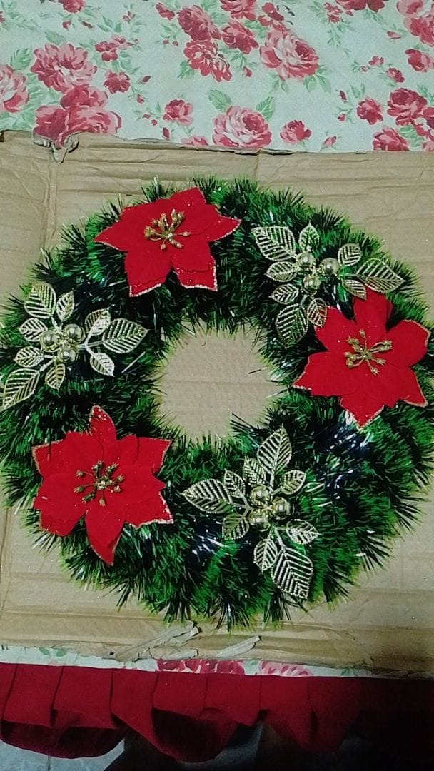Customer photo review of Guirlanda de Natal Estruturada Decorativa 25cm e 40cm