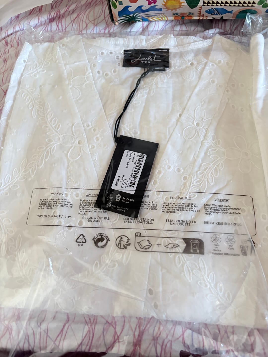 Customer photo review of MYSTERY 📦 BOX ABBIGLIAMENTO E ACCESSORI DONNA [€79]