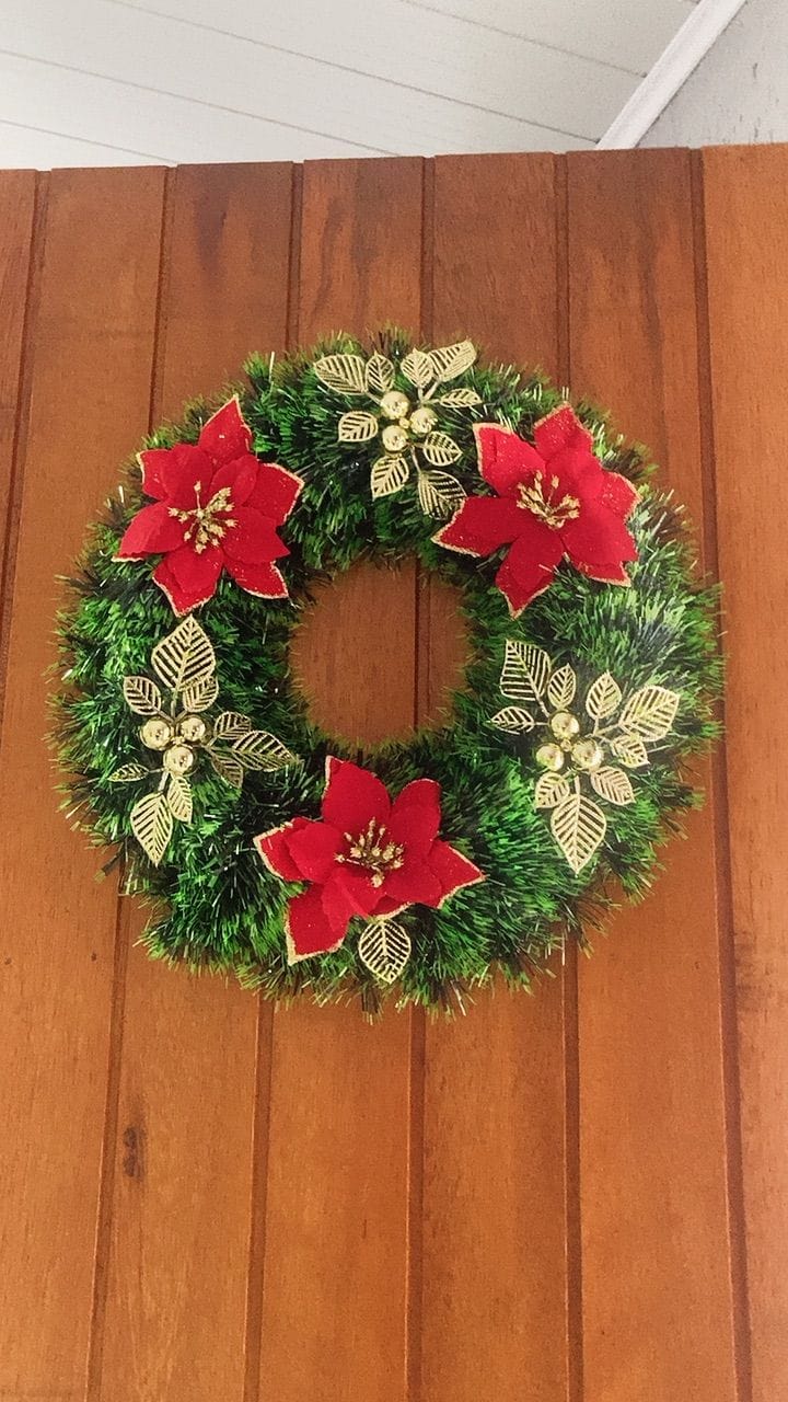 Customer photo review of Guirlanda de Natal Estruturada Decorativa 25cm e 40cm