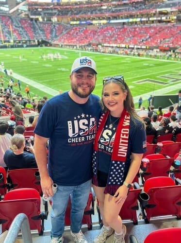 Customer photo review of USA Fan Gear Combo – T-Shirt, Cap & Scarf