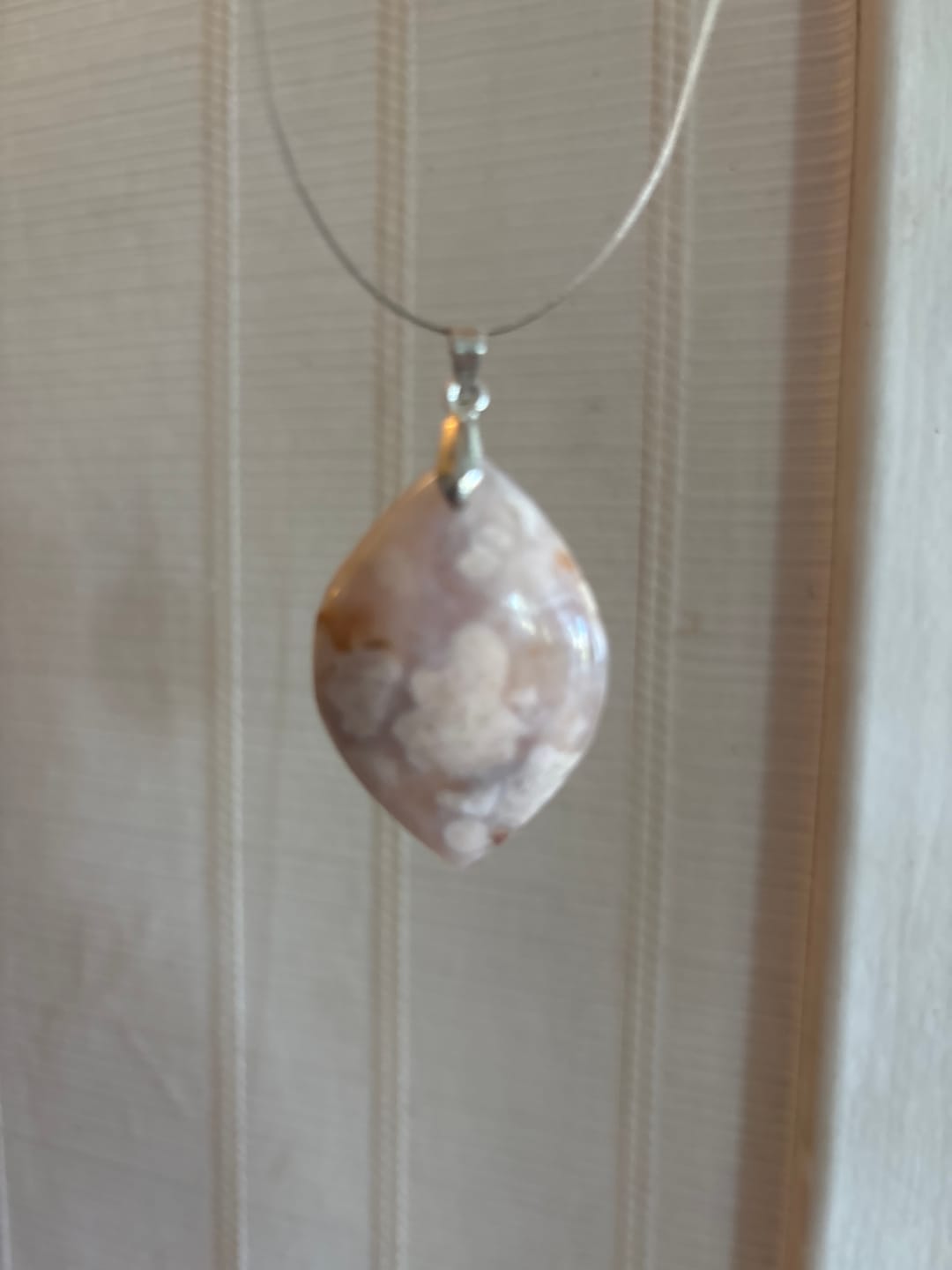 Customer photo review of Pendentif Agate Fleur
