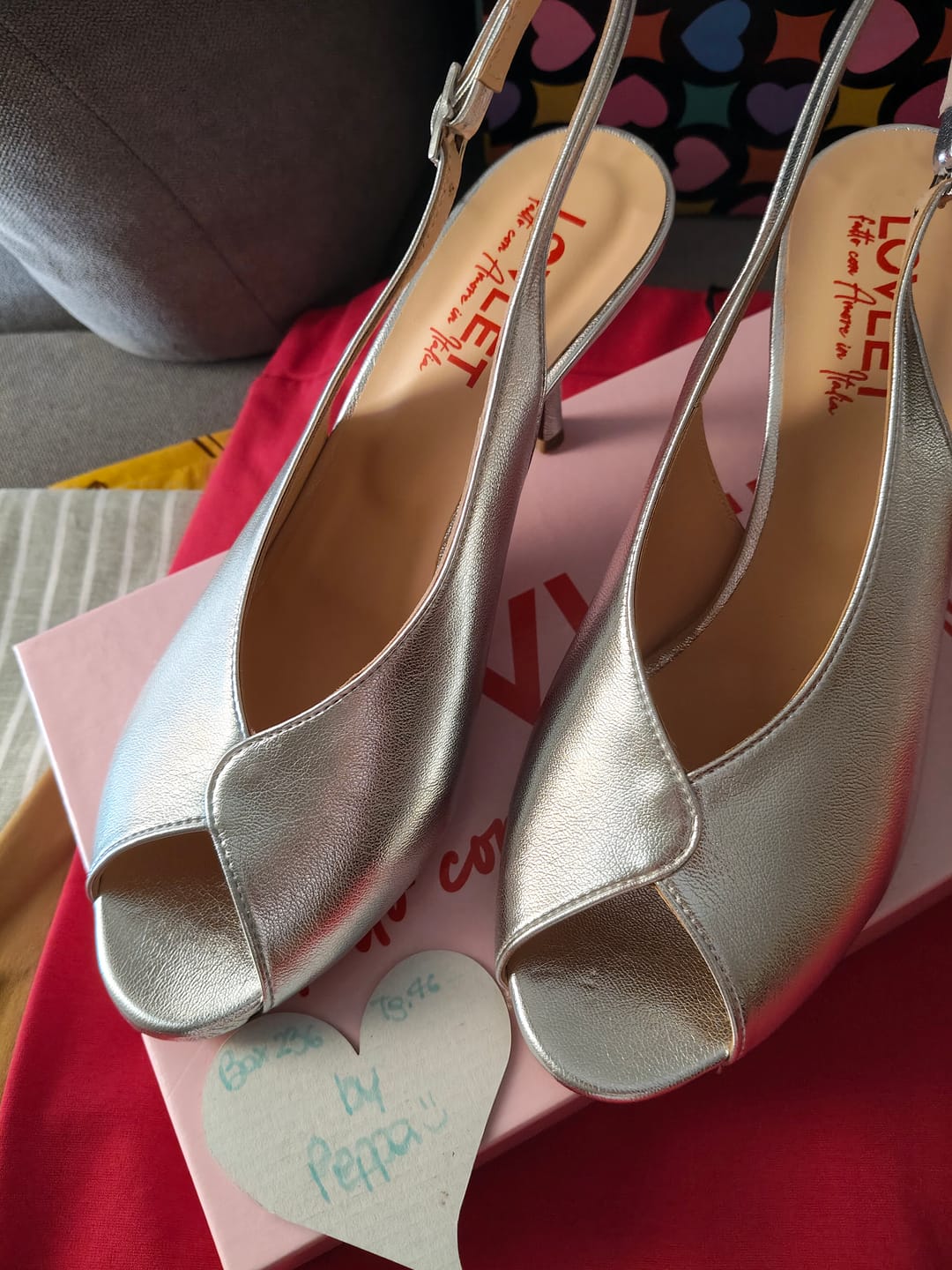 Customer photo review of MYSTERY 📦 BOX SCARPA DONNA [25€]