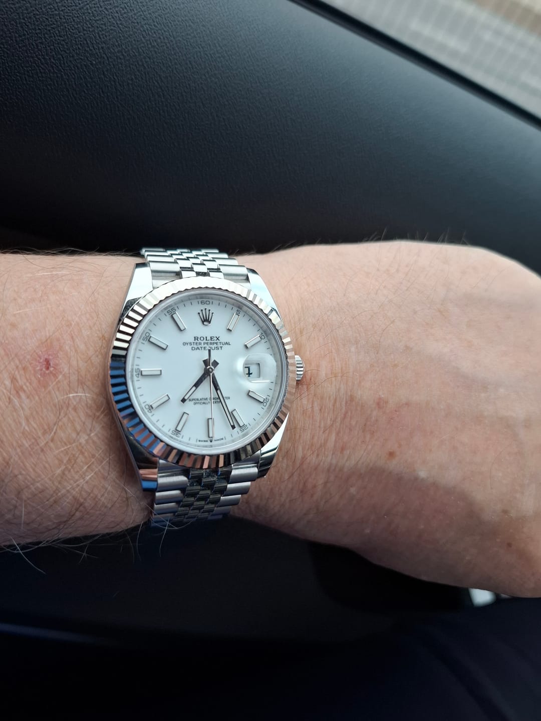 Customer photo review of Rolex Datejust 41 - 126334 - Full-Set