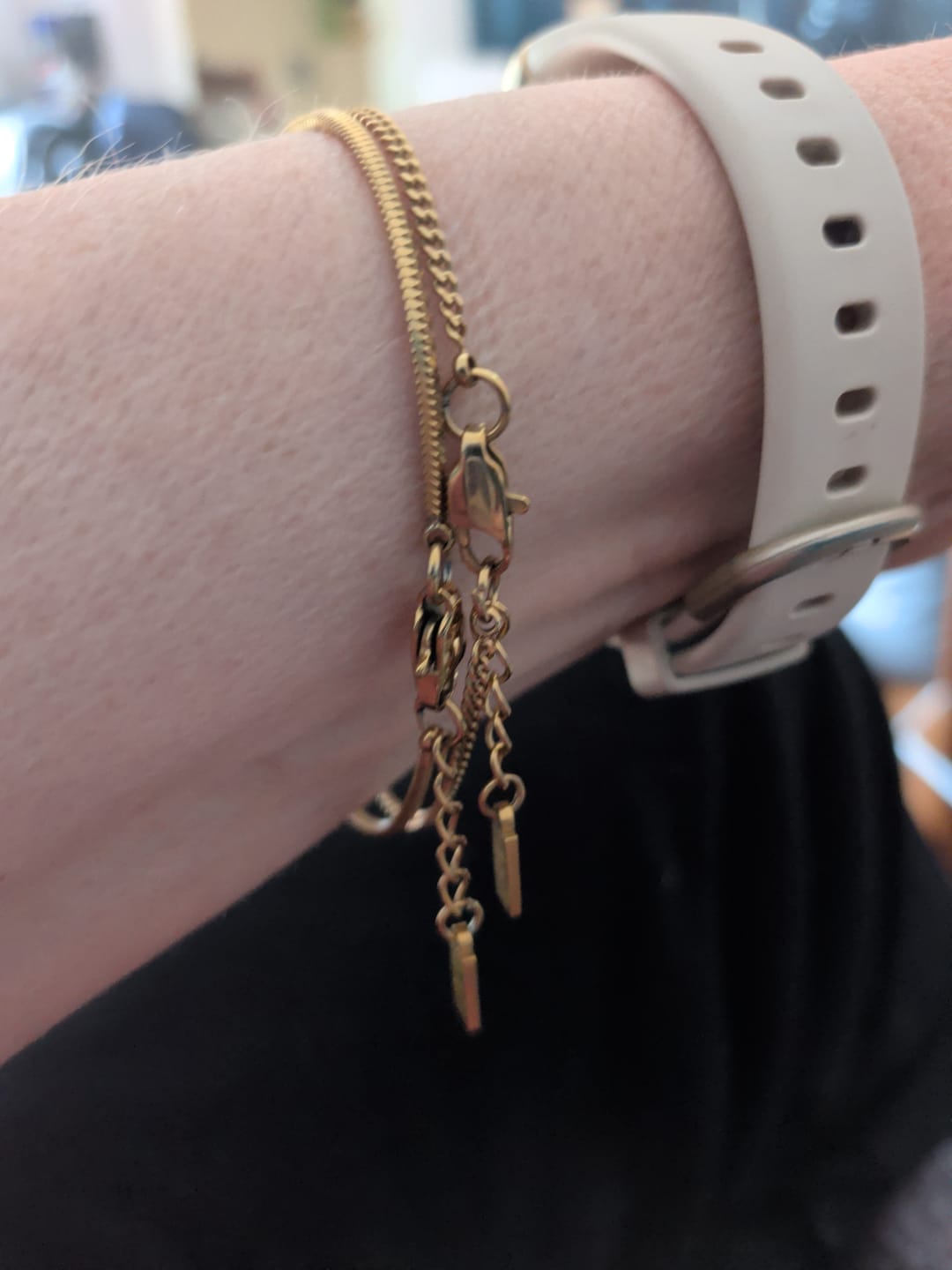 Customer photo review of Minimal Bracelet Stack