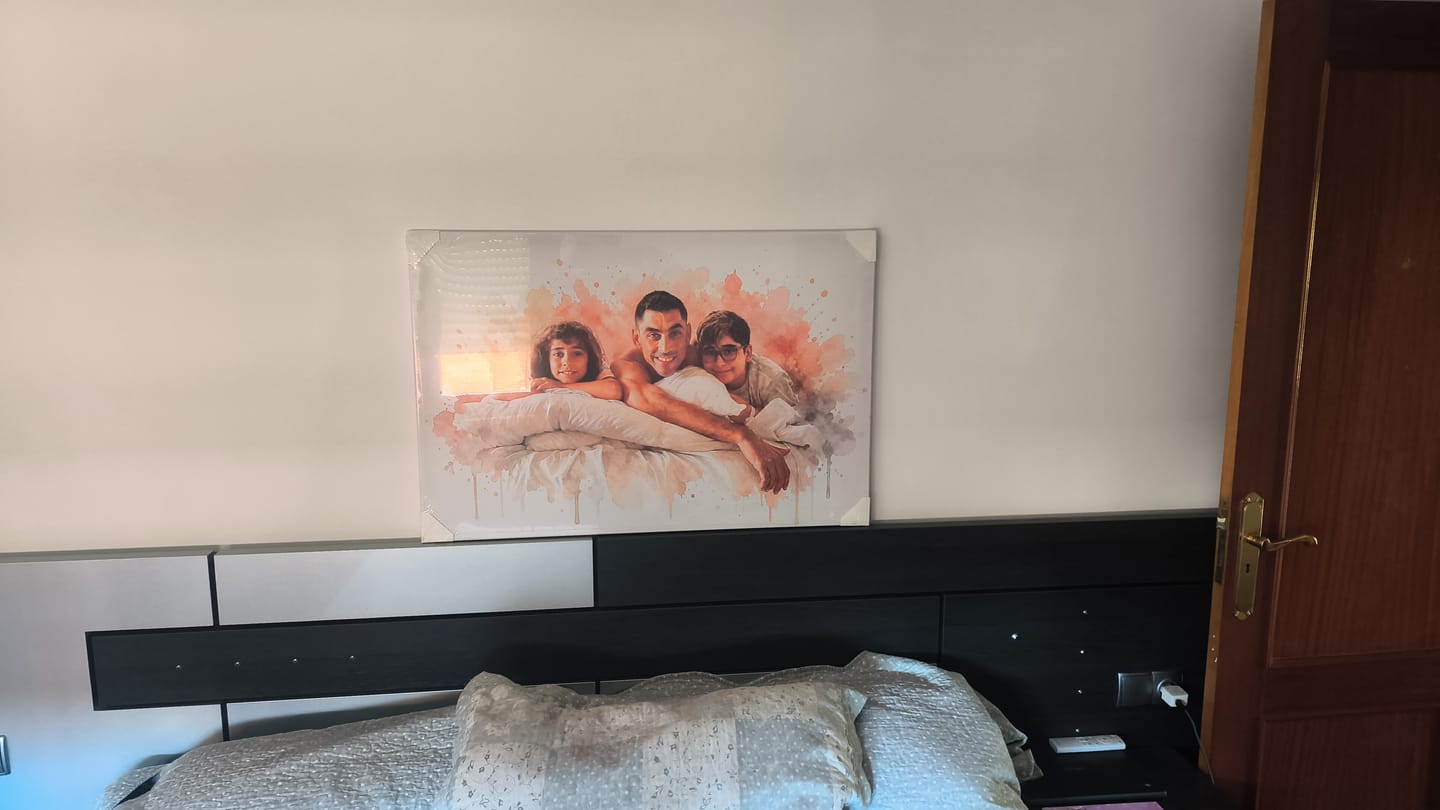 Customer photo review of Vuestra foto como obra de arte – con vista previa en vivo, como póster o lienzo