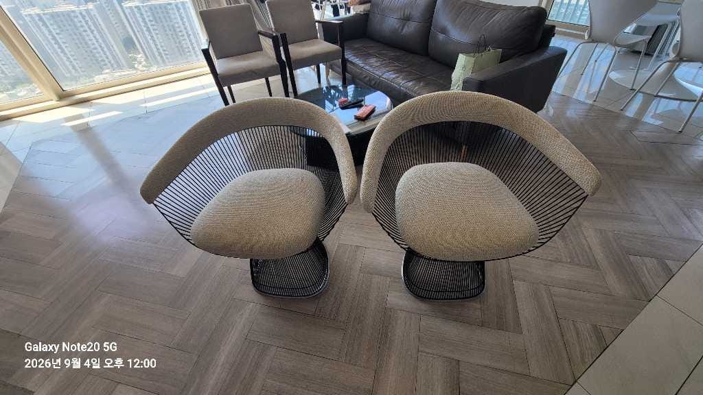 Customer photo review of 플래트너 패브릭 암체어
