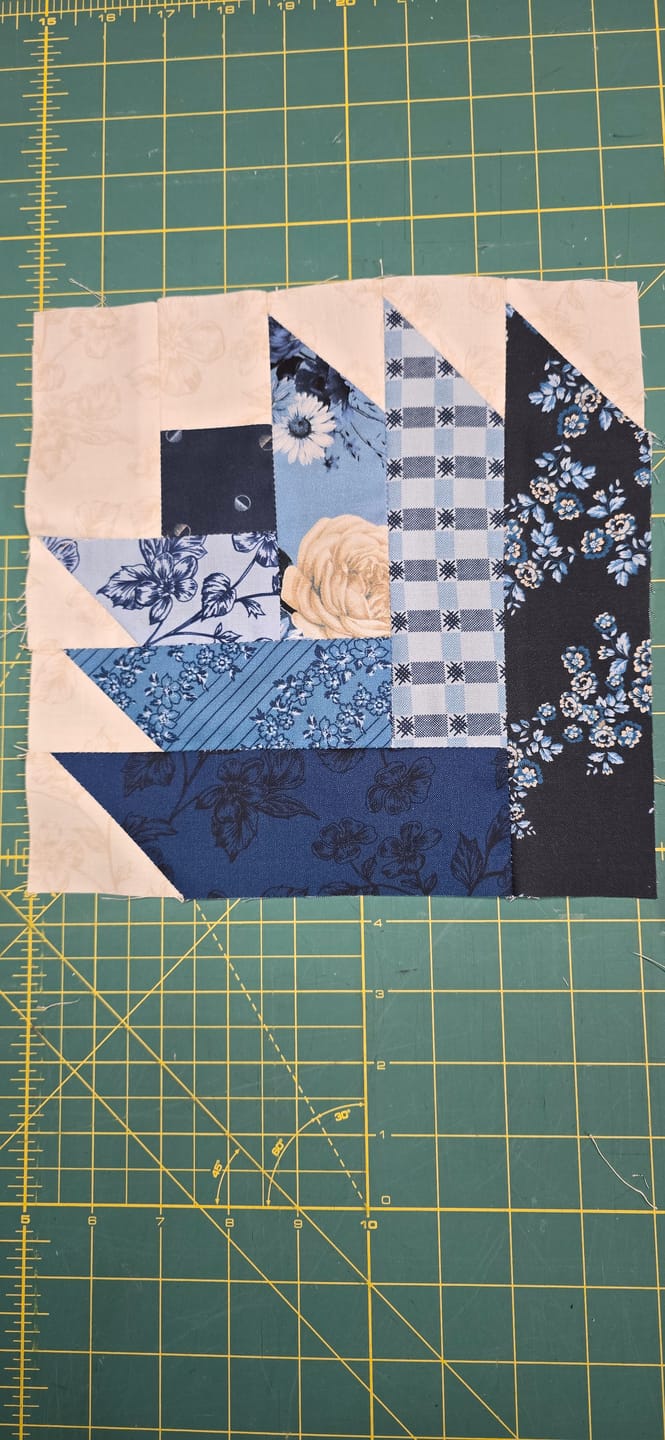 Customer photo review of Block Of The Month - Tulip Bellflower (104.5" x 104.5")