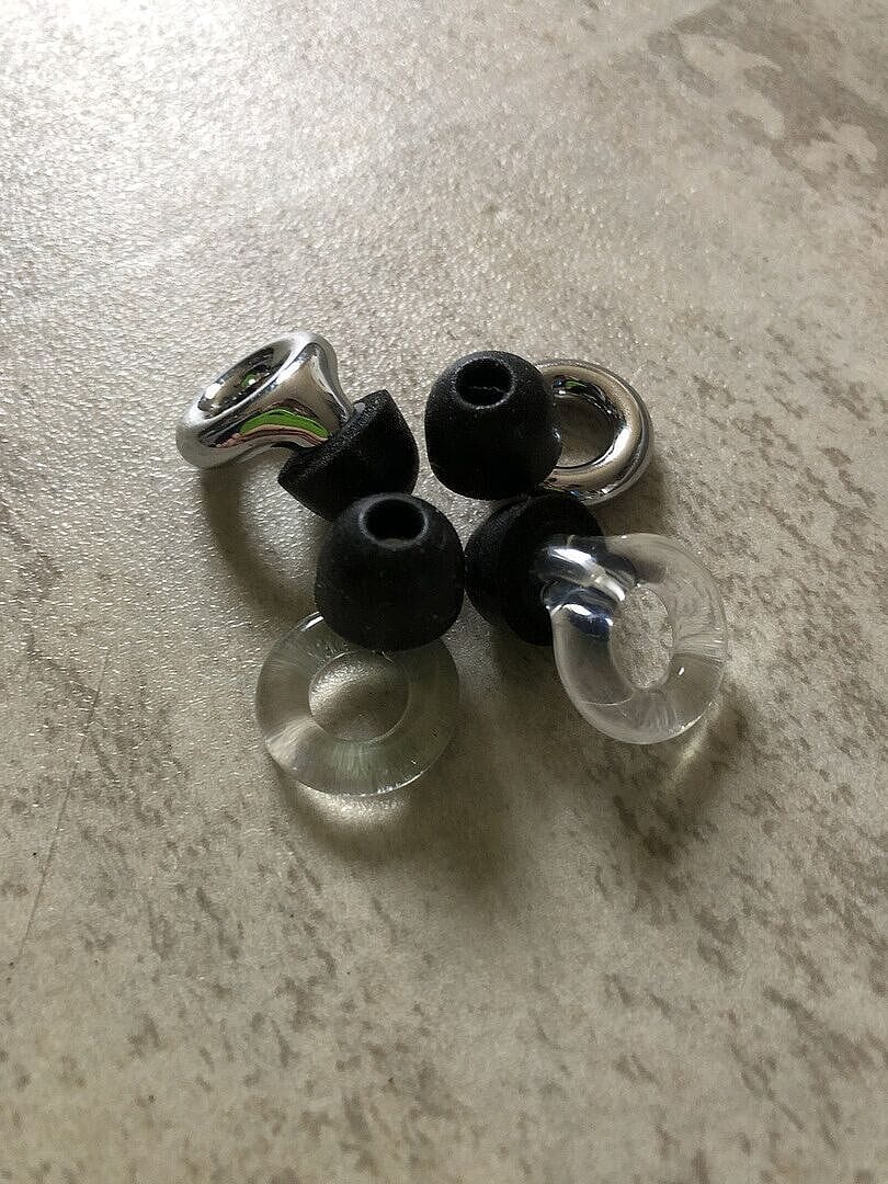 Customer photo review of Foam Ear tips + Loop Mute