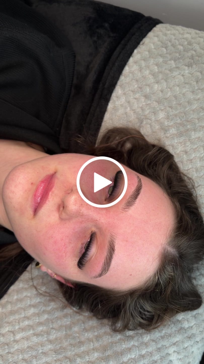 Customer video review of Pointy Stem Premade Fan Collection