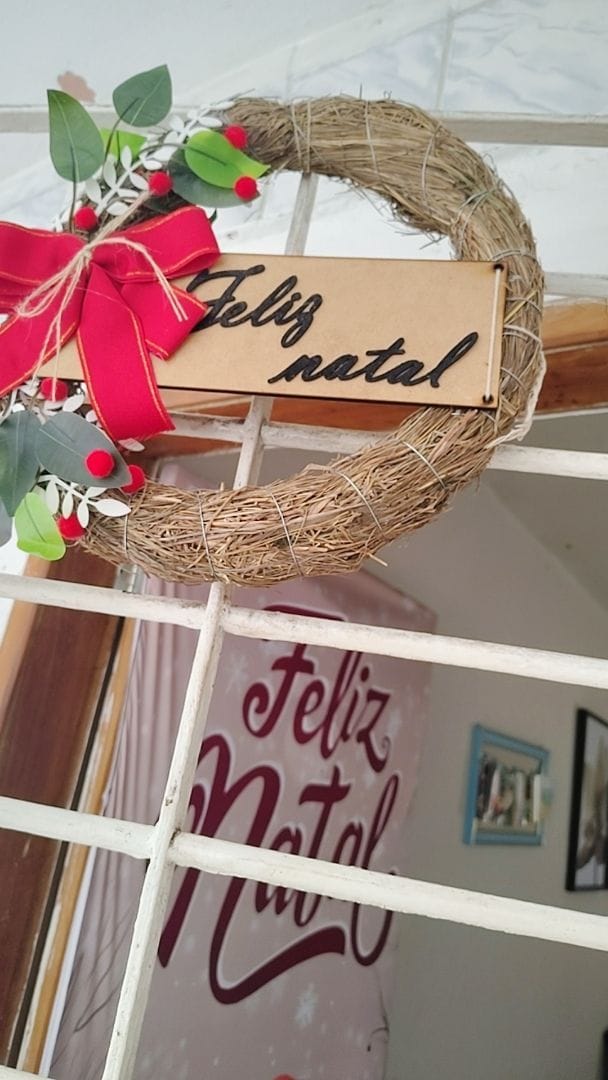 Customer photo review of Guirlanda de Natal Luxo Decorada 30cm para Porta