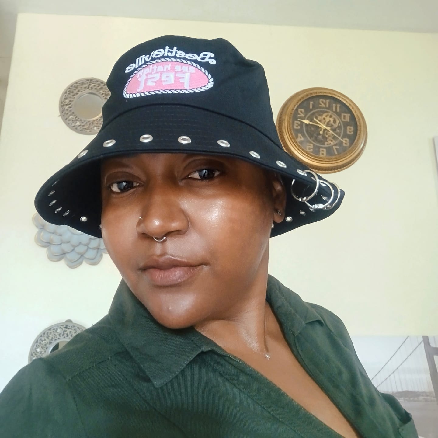 Customer photo review of Bestieville Buckeyt Hat