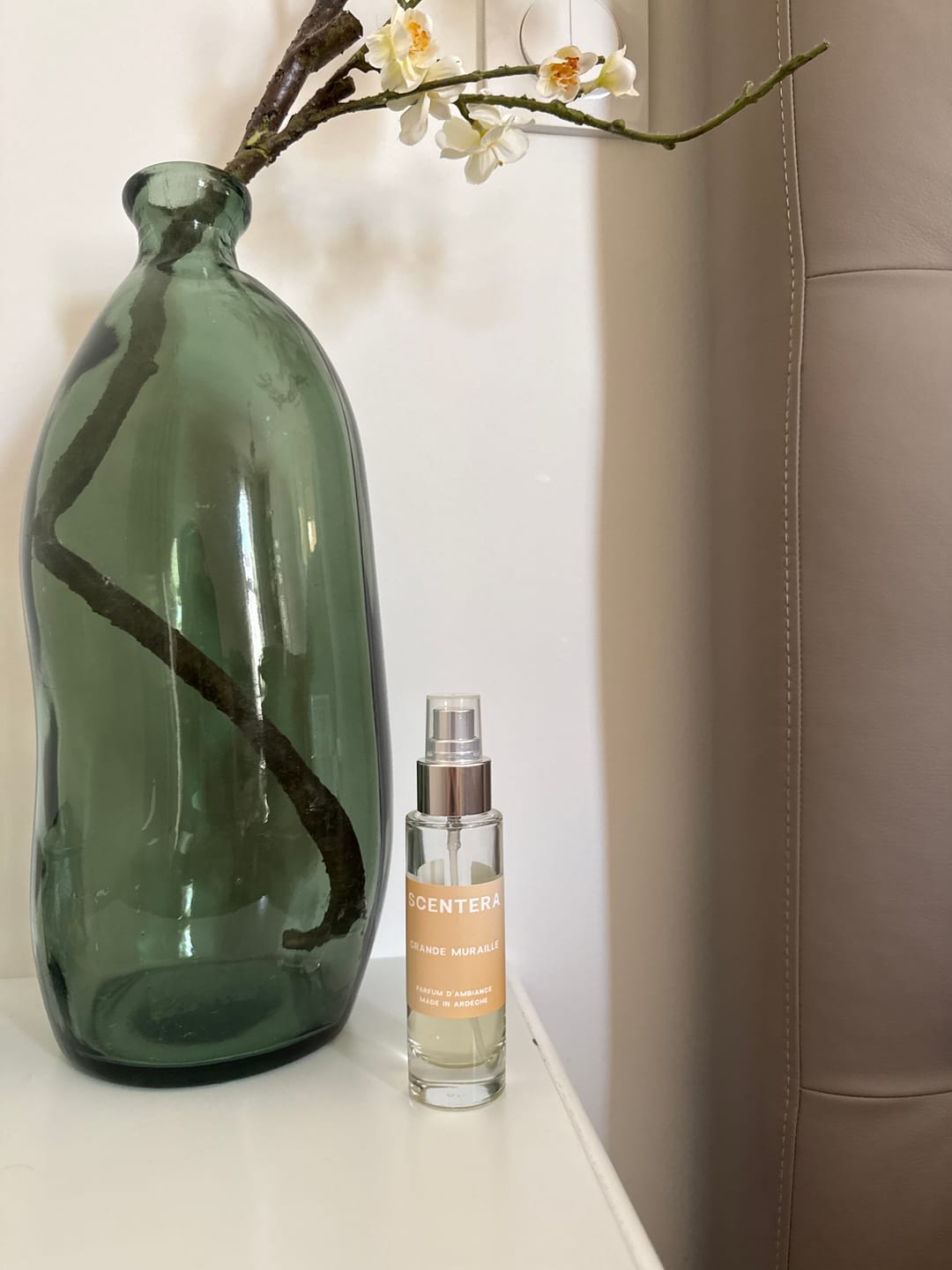 Customer photo review of Grande Muraille - Un parfum raffiné et apaisant.