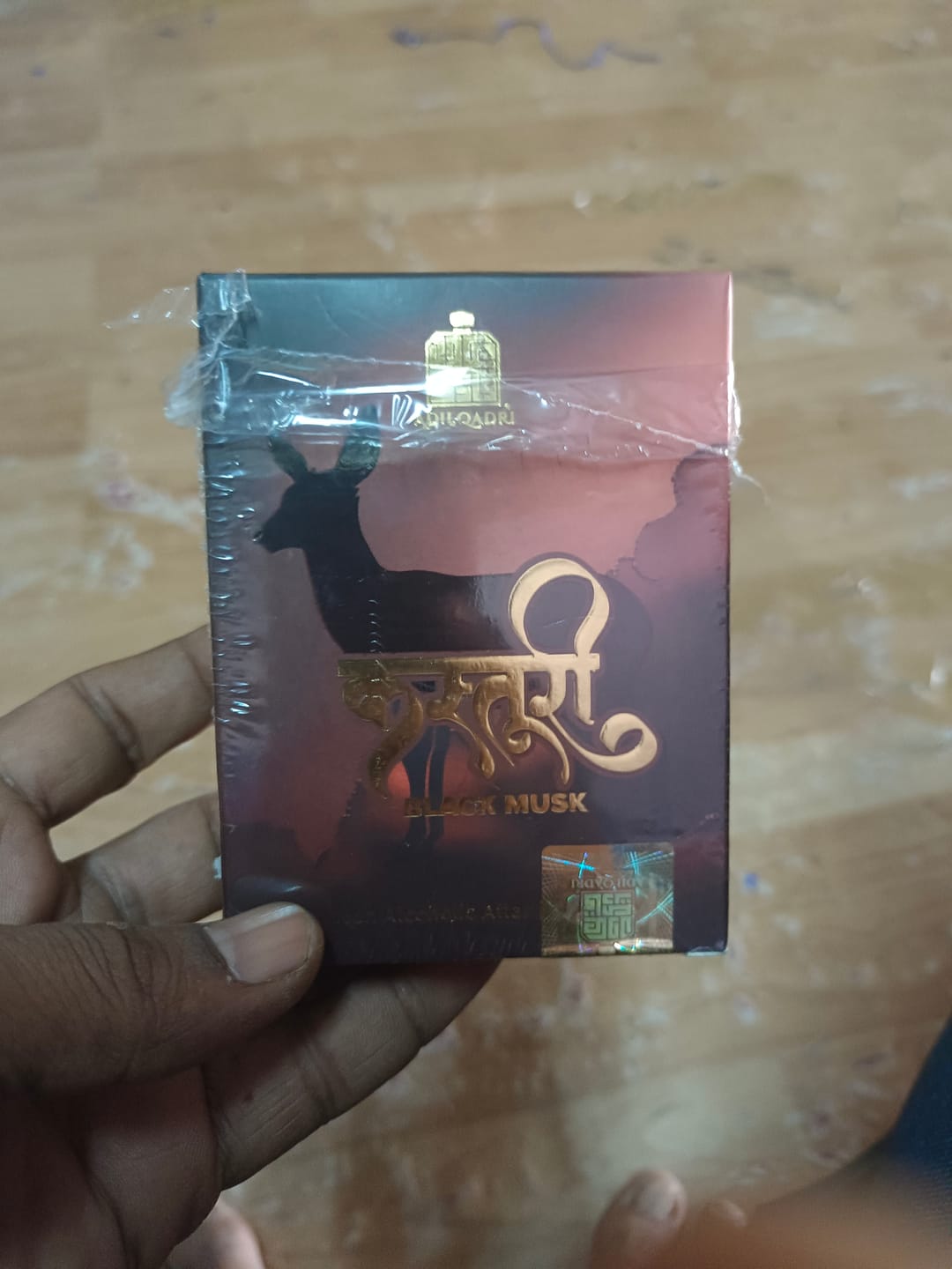 Customer photo review of Kasturi Musk Attar Perfume 5.5 ML
