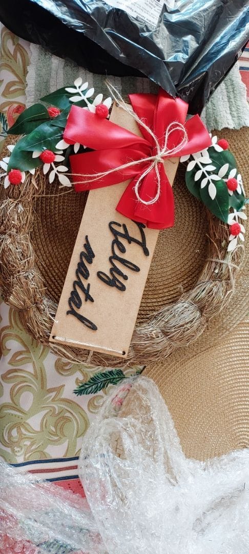 Customer photo review of Guirlanda de Natal Luxo Decorada 30cm para Porta