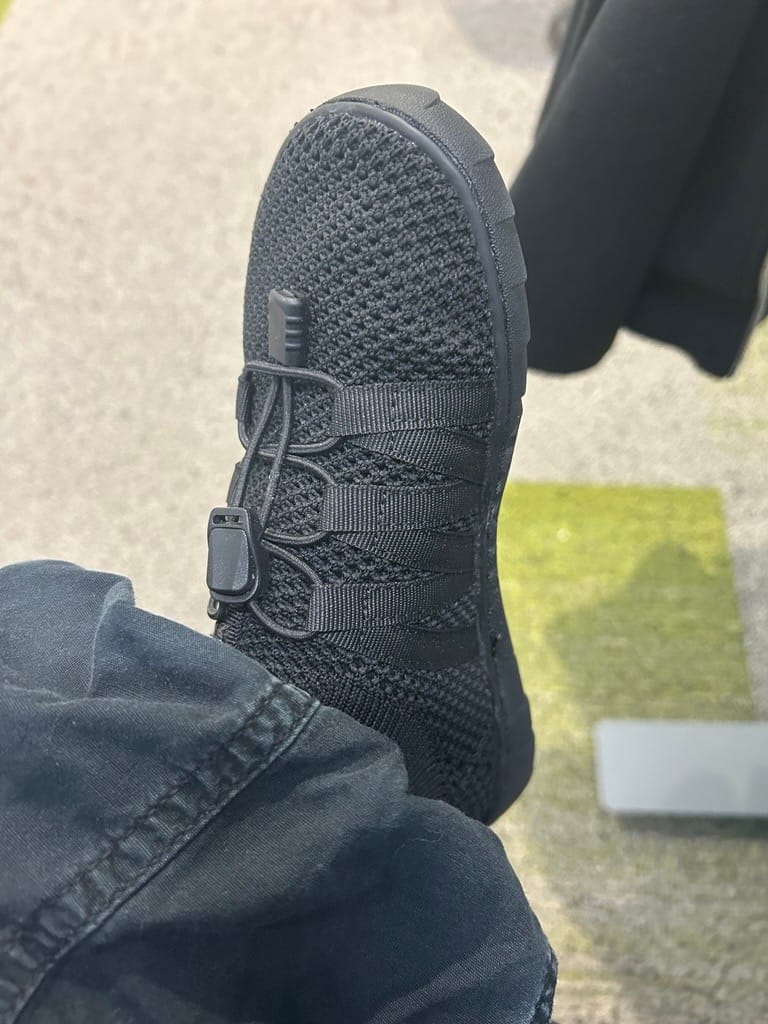 Customer photo review of Vaistoa Riemu lasten paljasjalkakengät
