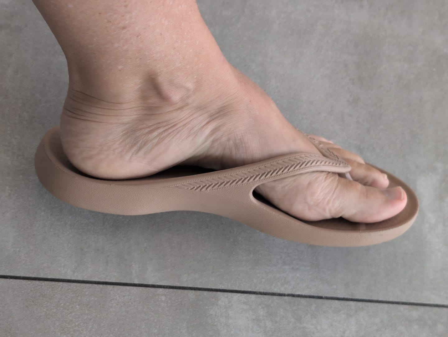 Customer photo review of Latte - Arch Support Flip Flops