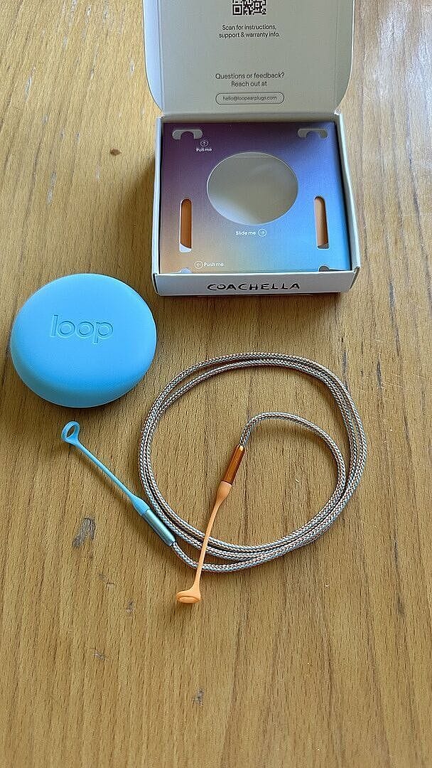 Customer photo review of Tomorrowland x Loop Link