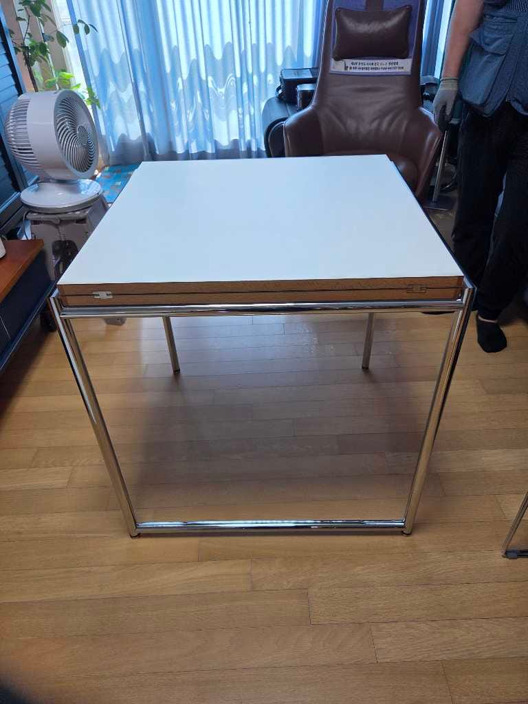 Customer photo review of JEAN - Rectangular drop-leaf HPL table