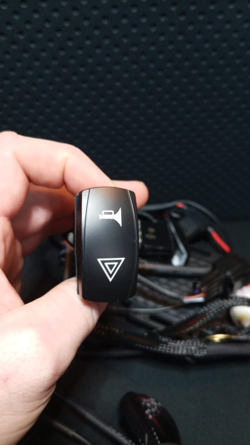 Customer photo review of UTV Turn Signal Kit with 110D Horn for Polaris, Can-Am, Kawasaki, CFMOTO