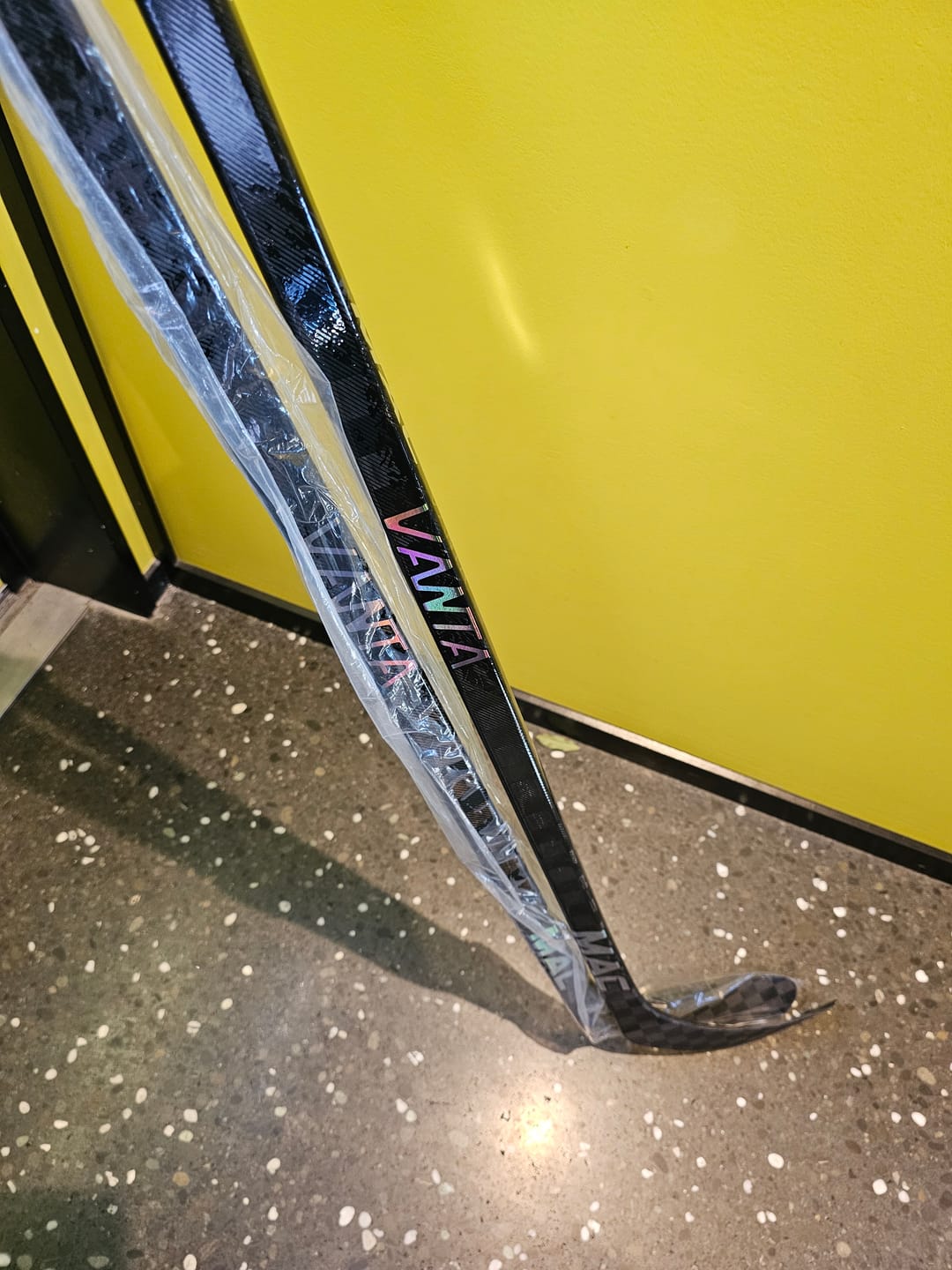 Customer photo review of MAC VANTA Senior Hockey Stick