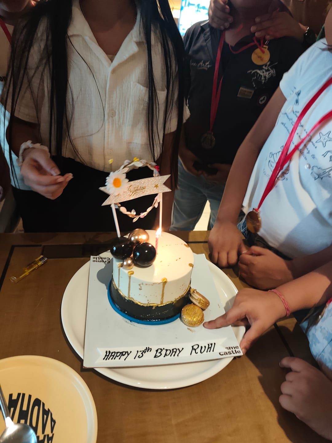 Customer photo review of Gold Splash Blue Cake
