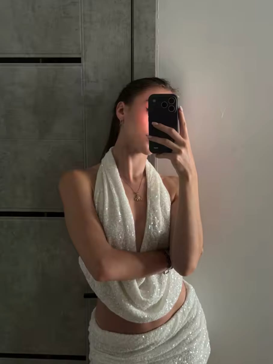 Customer photo review of Vestido Tubo Plisado Fruncido sin Tirantes