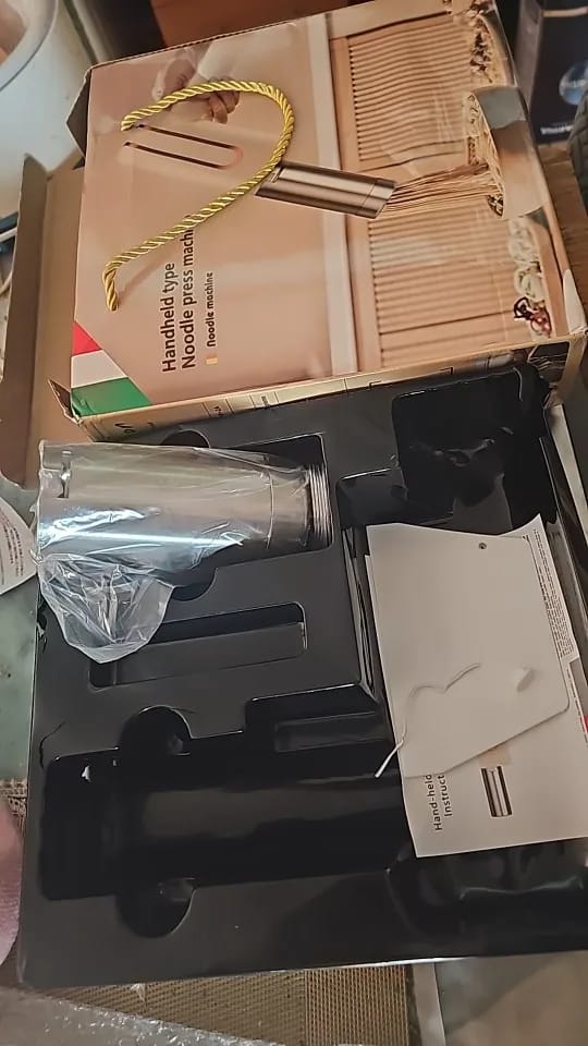 Customer photo review of 🍝 PastaPro™ —  Machine électrique pour pâtes fraîches et churros maison