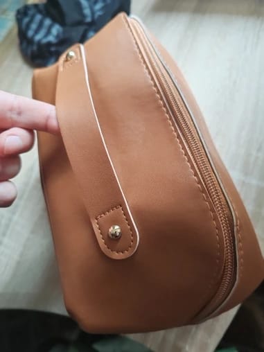 Customer photo review of Zippered Makeup Organizer Bag for Travel and Daily Use
