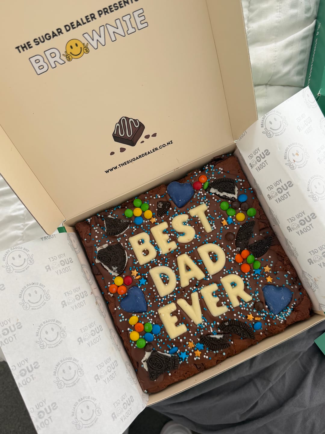 Customer photo review of Custom message fathers day brownie