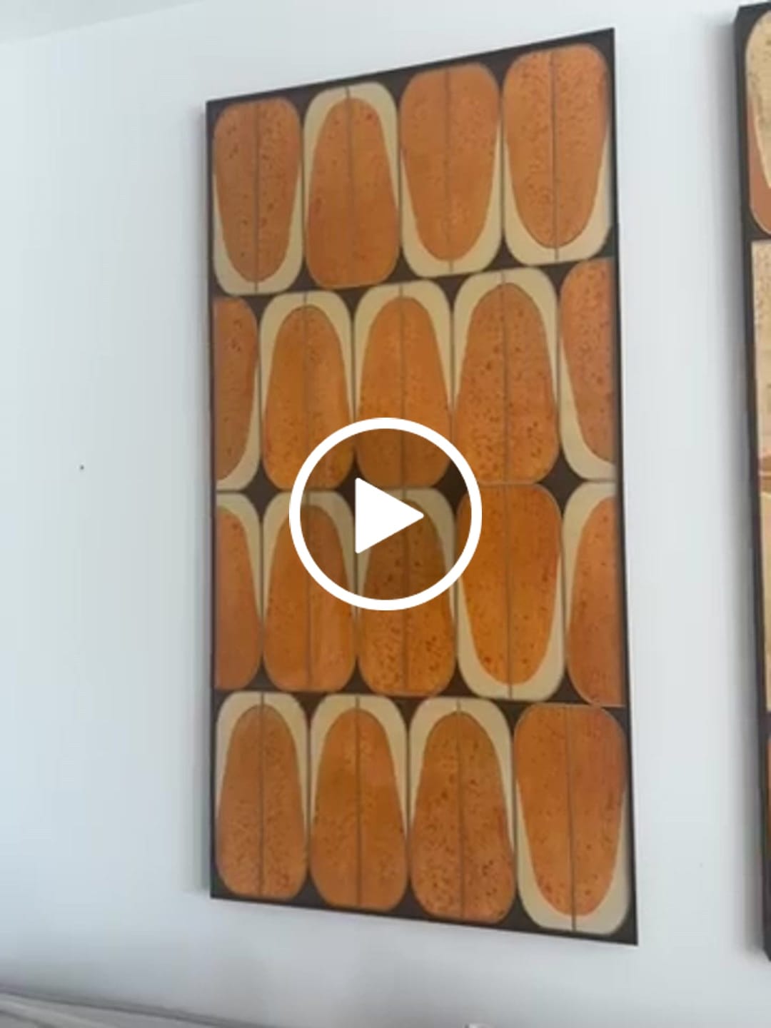 Customer video review of Handmade Printed In Cardboard With Gold Board And Resin 2309D0299