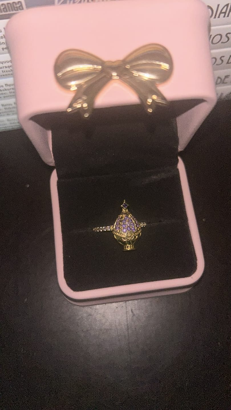 Customer photo review of Anillo Homura Akemi Soul Gem | Plata con Baño de Oro 18k  | Puella Magi Madoka Magica