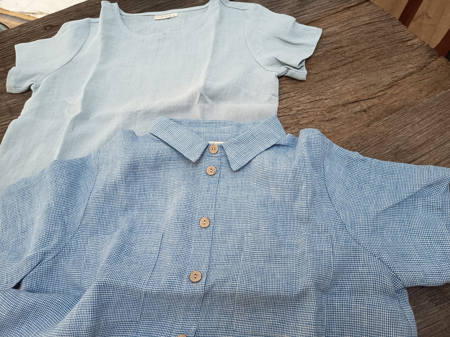 Customer photo review of Simple Linen Blouse