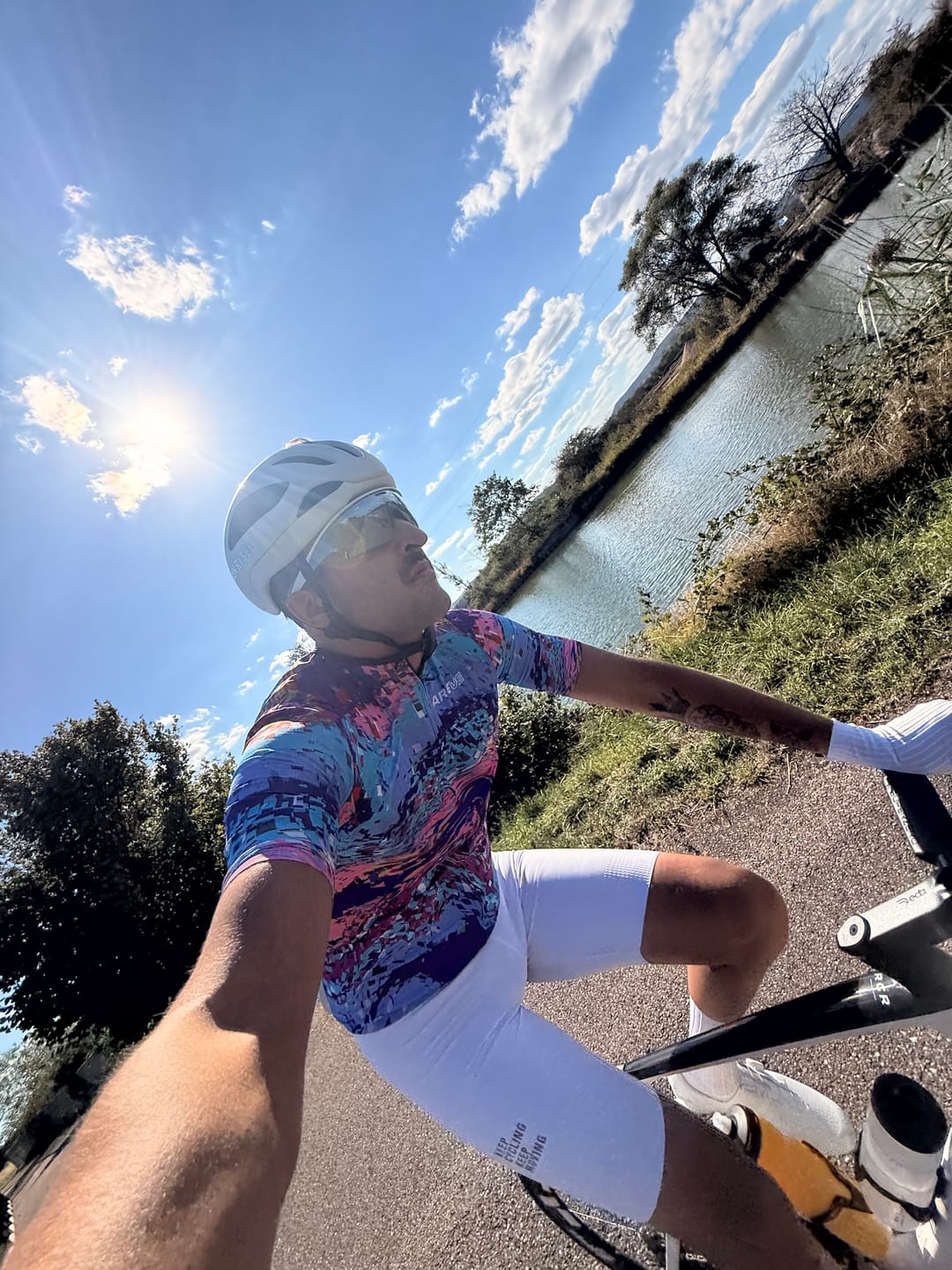 Customer photo review of LIFTTINT 4.X BIB SHORTS - WHITE