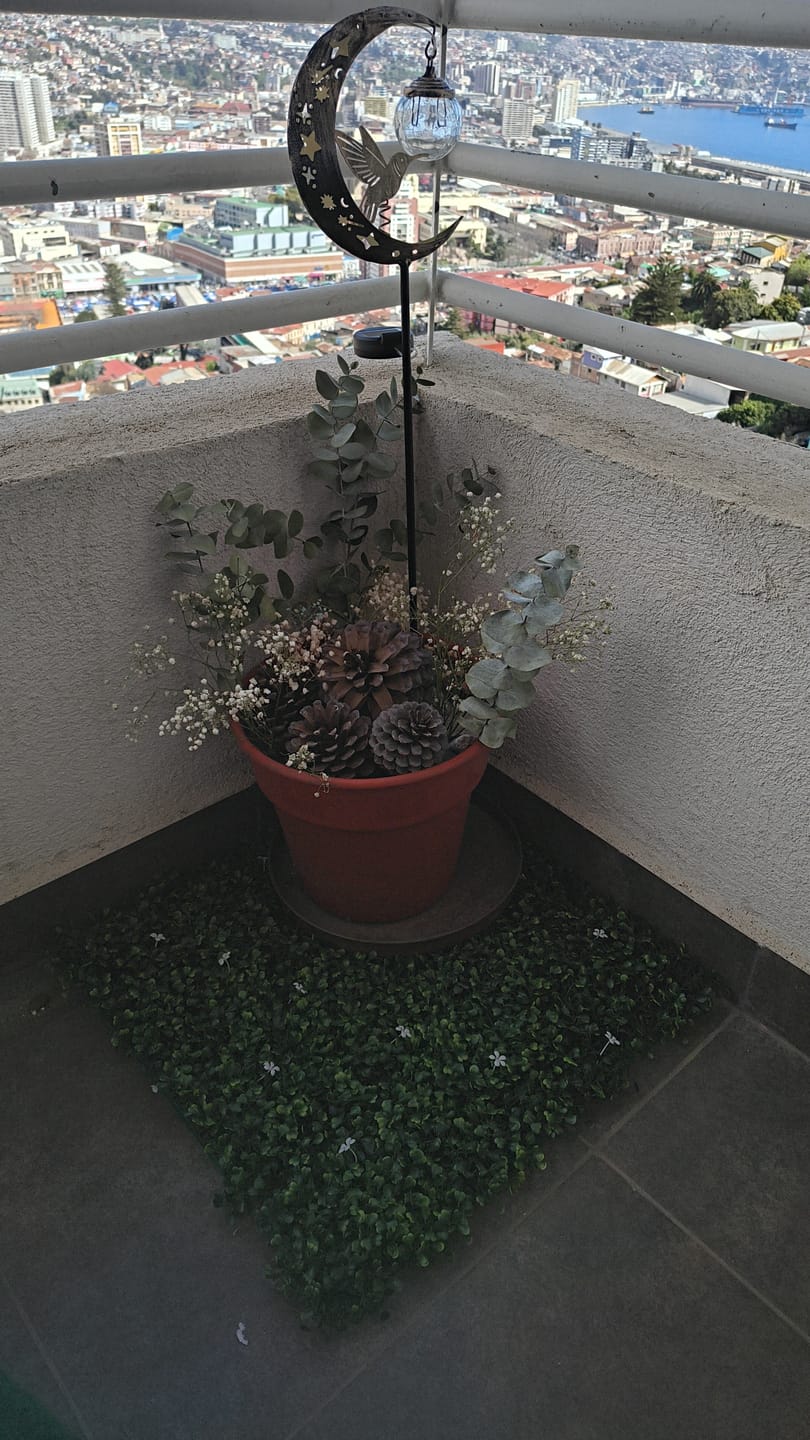 Customer photo review of Estaca Colibrí SOLAR