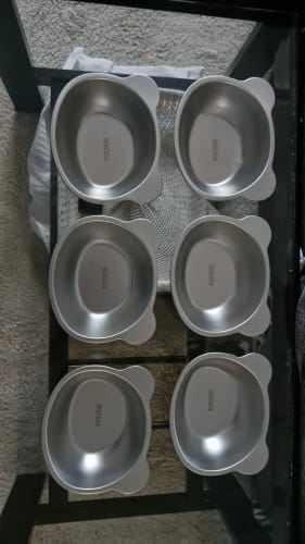 Customer photo review of Sanebu™ Orthopedic Elevated Bowl for Small Dogs NO