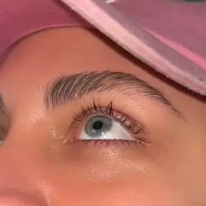 Customer photo review of Gel Sopracciglia Trasparente Tenuta Forte Waterproof 2 Pezzi