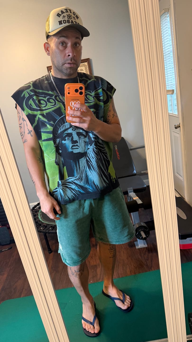 Customer photo review of Godspeed Voltage Sleeveless Tee Black/Green