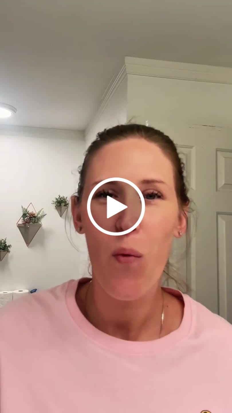 Customer video review of Gently Clarifying Facial Cleanser