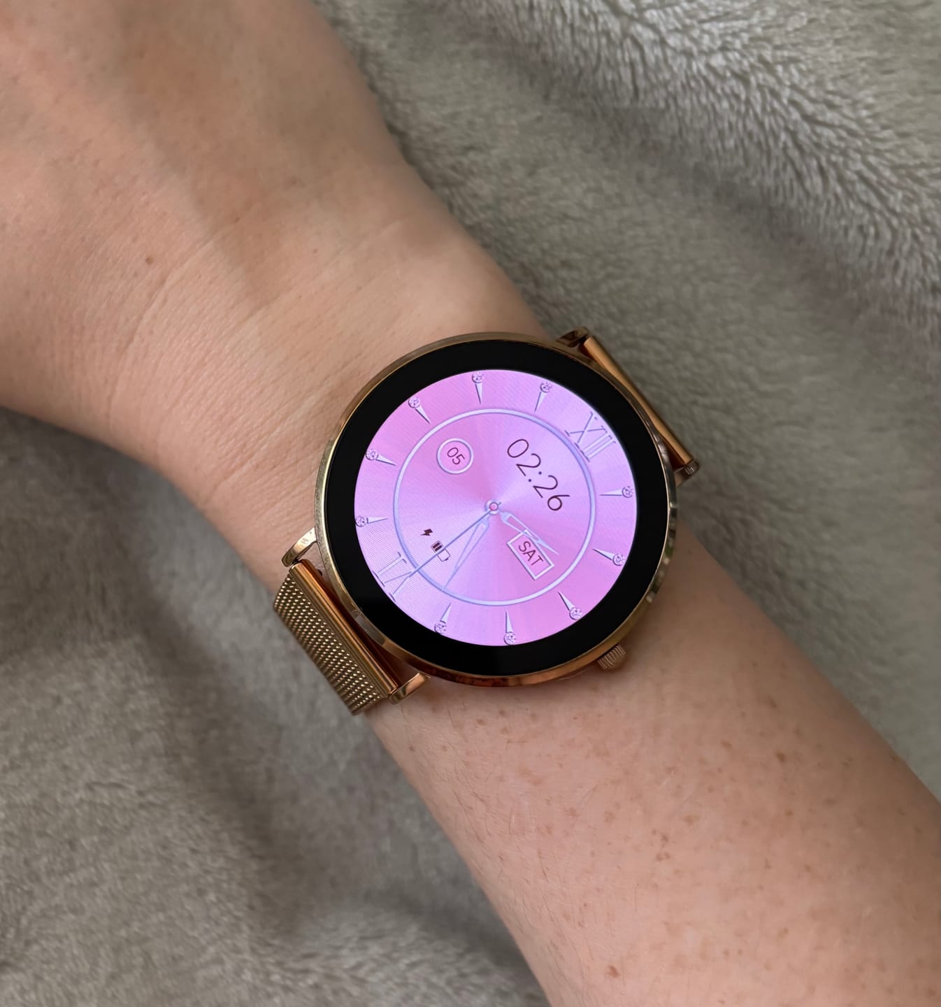 Customer photo review of NOVACCHI SOLARA — Women's Smartwatch