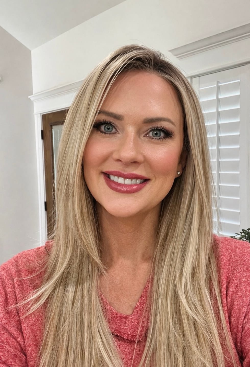 Customer photo review of BOARDWALK BEAUTY - Neutral Sand Blonde