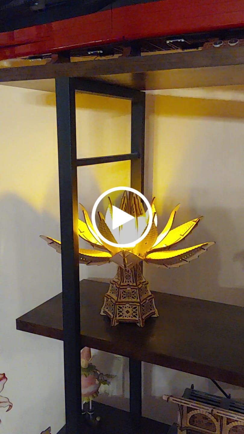 Customer video review of Fiery Bloom