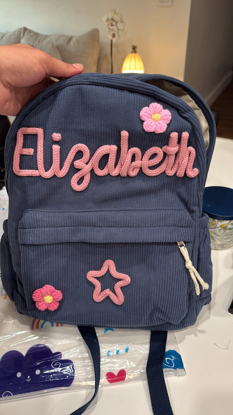 Customer photo review of K&C – Personalized Knitted Backpack + Bottle + Lunchbox